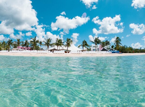 Beach Club in Playa Mia at Tamy Tours